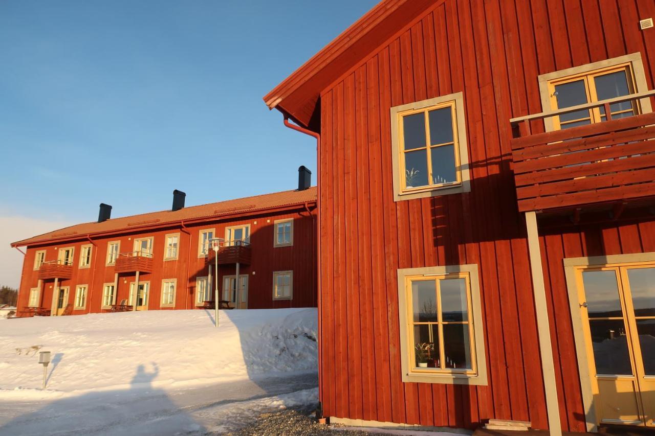 Funaesdalsporten Roeda Husen Funaesdalen Exterior photo