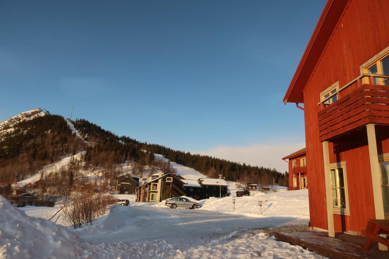 Funaesdalsporten Roeda Husen Funaesdalen Exterior photo